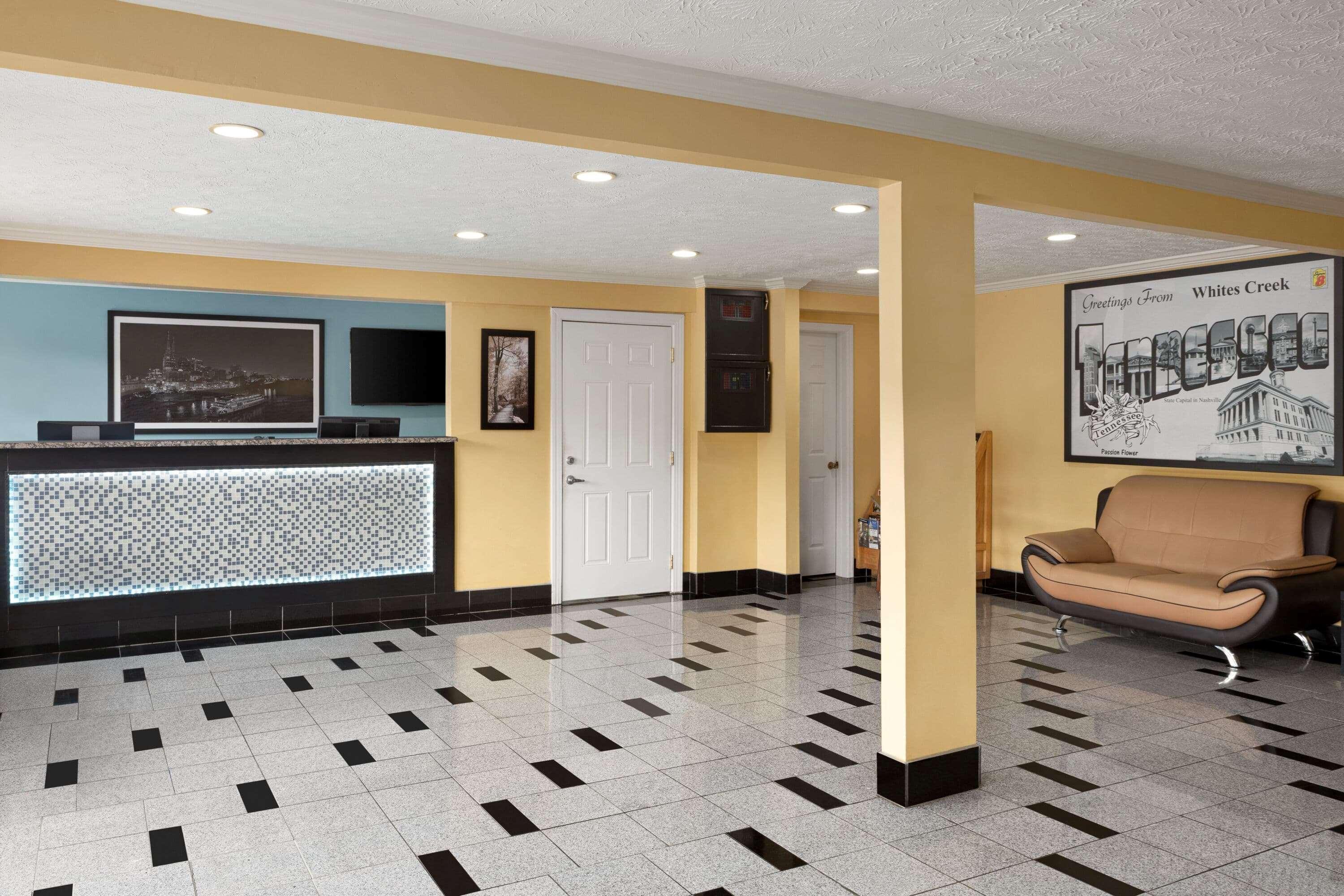 Hotel Super 8 By Wyndham Whites Creek/ Nw Area